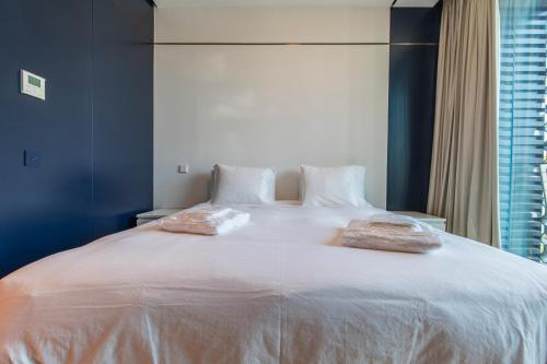 New Luxury Building in the heart of Cascais