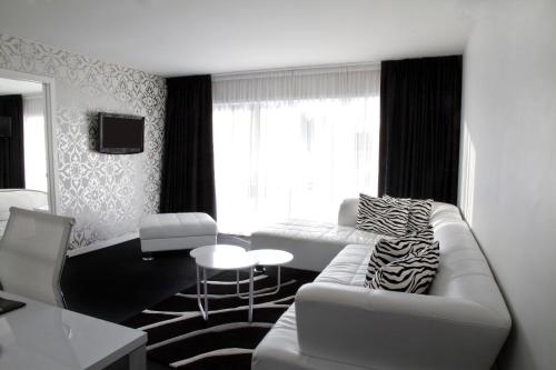Executive Two-Bedroom Suite