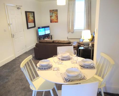 Modern comfy 2-Bedroom flat in St Helens - Bickerstaffe