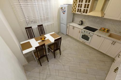 Kvart Hotel - Светлая двухкомнатная квартира в ЖК Лазурный! - image 7