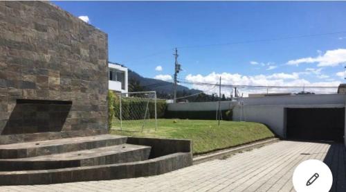 Suite privada en Cumbaya, lejos del ruido