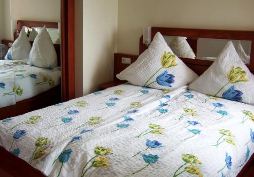 Ferienwohnung mit 1 Schlafzimmer und Schlafsofa für bis zu 3 Personen - Landseite image 2