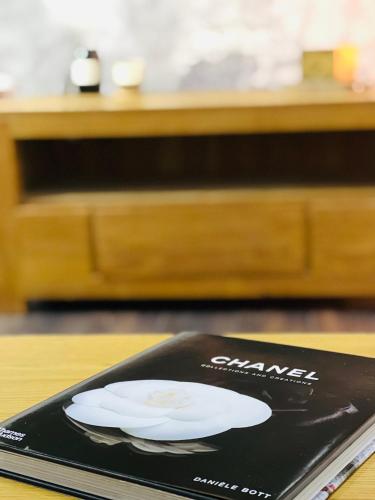 Villa 3 in เมดาส