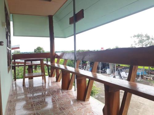 เพชร การ์เด้น -Phet Garden Resort, Nakhonthai 1 in Nakhon Thai