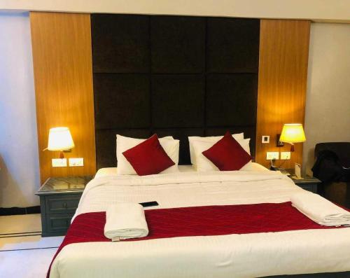 Zip By Spree Hotels Surabi International Vellore