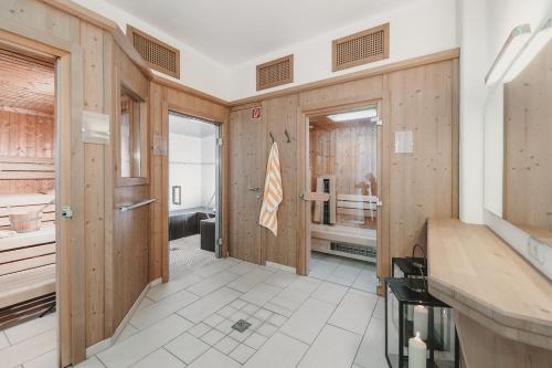 Hotel & Appartements Tiroler Buam - image 12