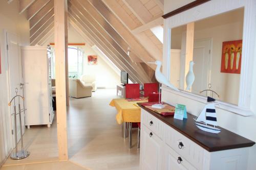 Superior Ferienwohnung - Landseite room in Ferienwohnungen am Museumshof