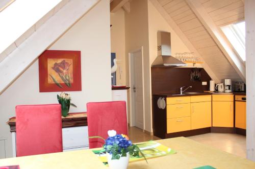 Superior Ferienwohnung - Landseite image 4