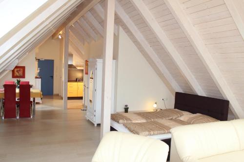 Superior Ferienwohnung - Landseite image 7