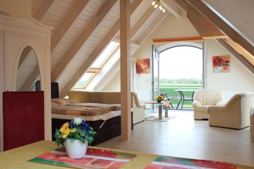 Superior Ferienwohnung - Landseite image 5