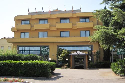 Hotel Cristallo - image 8