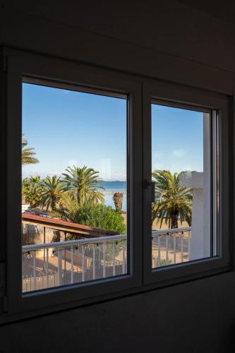 Fantastic, Front line, Penthouse Apartment with amazing views in Los Urrutias