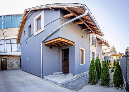 Gray brick in Kertvaroš