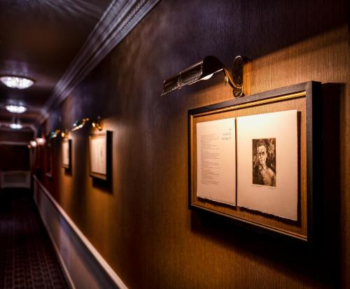 Cassidys Hotel - image 11