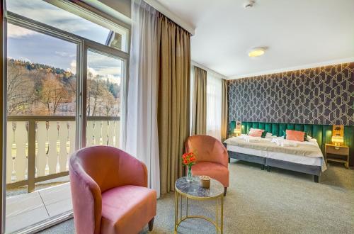 Hotel Willa Tatrzańska (Hotel Willa Tatrzanska) in Krynica városközpont