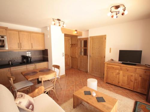 Appartement Villard-sur-Doron, 2 pièces, 4 personnes - FR-1-293-244 - Location saisonnière - Villard-sur-Doron