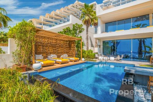 FIVE Palm - Beach Villa with Private Pool