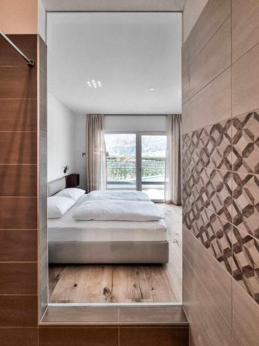 1 double bed