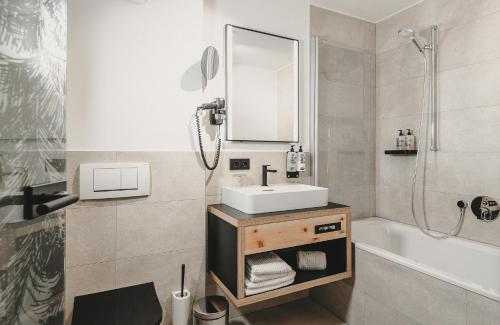 Hotel & Appartements Tiroler Buam - main image