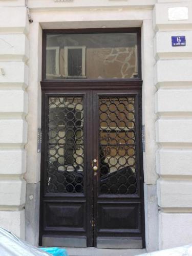 80m² 1 spavaća soba, 1 privatna kupaonica Apartman u Centar grada Trsta
 (Pregiata camera con bagno privato - Blu di Persia) in Trieste