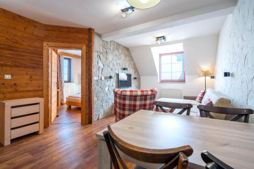 Family Apartments in Mountain Hotel - image 11