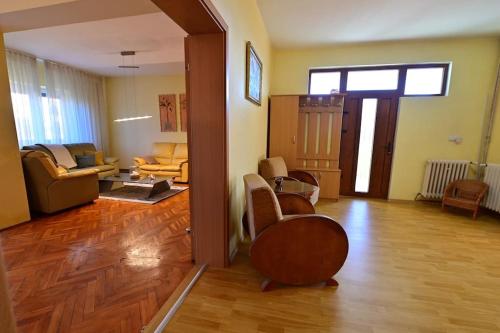 Feel like home in Sibiu - Wadema Villa
