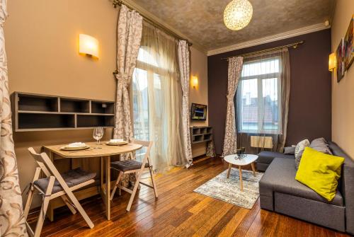 1BD Apartment with a Cute Balcony in Kapana by Flat Mаnager, Plovdiv