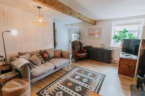 GOATSCLIFFE COTTAGE - Cosy 3 bed accommodation in the Peak District, Yorkshire, UK gîte à louer Redmires