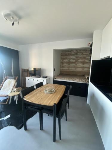 المرافق, Prachtig Zeezicht Westcorner in ميدلكيركى