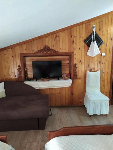 Gologanova house - image 11