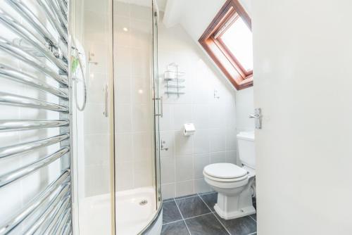 Rayrigg Villa Guest House - image 8