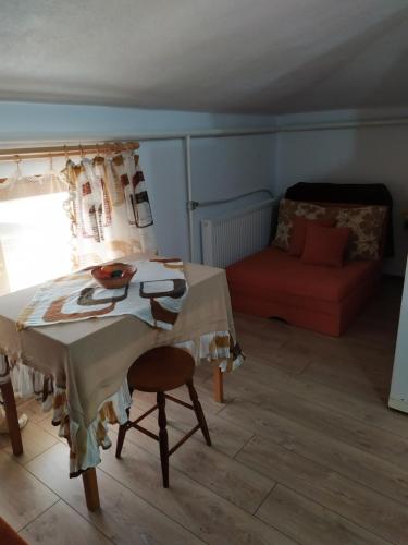 Gologanova house in Kalofer