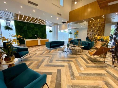 DTSS204 Downtown Tower 1 Bed Apt Near Restaurants & Malls
