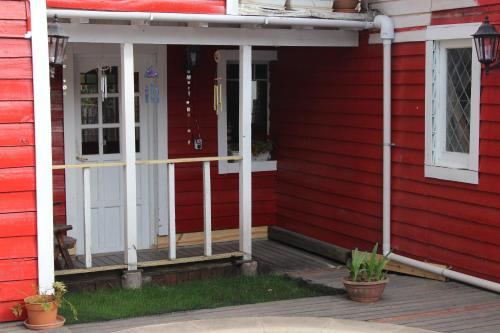 Habitación en villa neo victoriana con piscina (Habitacion en villa neo victoriana con piscina) near 아스토르 피아졸라 국제공항