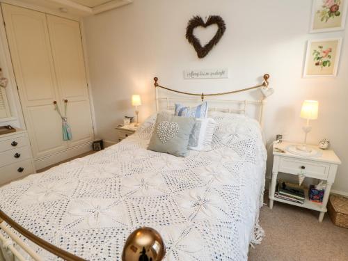Myrtle Cottage Leyburn - image 14