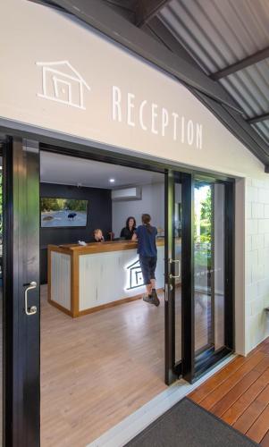 ล็อบบี้, เคป ตริบูเลชั่น บีชเฮาส์ (Cape Tribulation Beach House) in เดนทรี