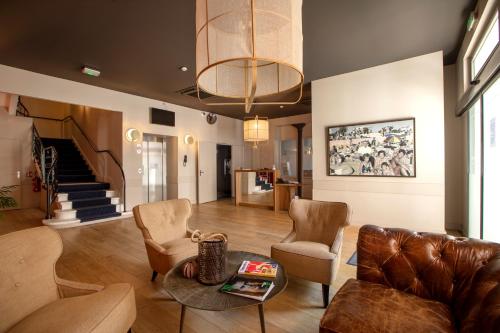 Lobby, Hotel De Paris in Sete