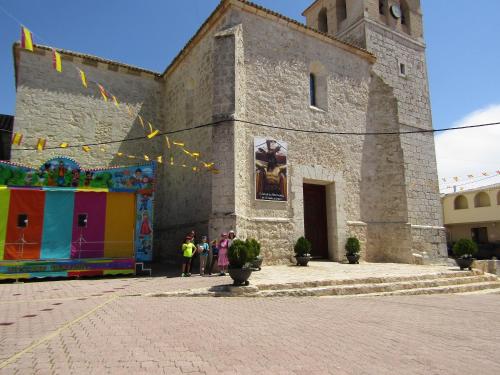 Apartamentos Torr Ciruelos - Aranjuez Cerca al Parque Puy du Fou y Warner