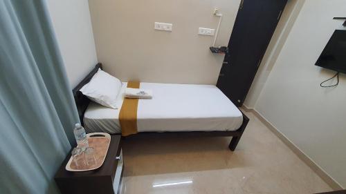 Standard Single Room room in Hotel AKSHITH Inn