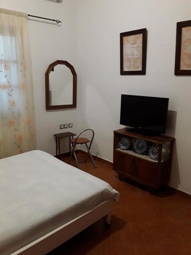 filoti square house