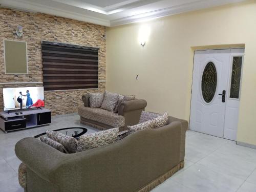 Abuja- Luxury Unique 2bedroom apartment with WiFi and 24/7 electricity