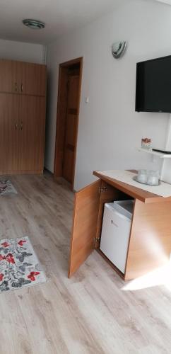 1 double bed, 1 sofa bed