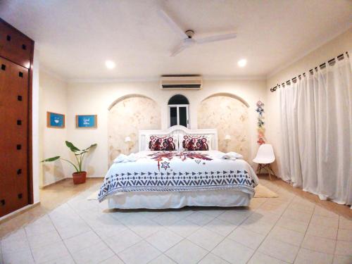 BEAUTIFUL & COZY NEAR BEACH Apartment Pool & KingSize Bed, Cancún (foto 4)