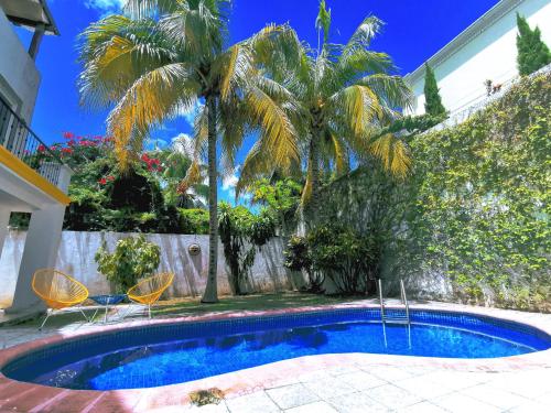 BEAUTIFUL & COZY NEAR BEACH Apartment Pool & KingSize Bed, Cancún (foto 8)