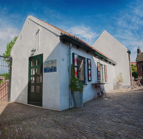 B&B Terneuzen - Authentiek vakantiehuisje - Bed and Breakfast Terneuzen