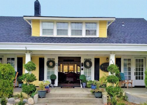 Bayberry Inn B&B and Oregon Wellness Retreat - 숙소 외관