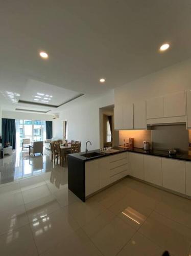 The Shore Residence Melaka Centre