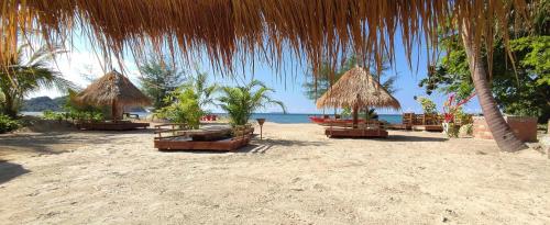 RED PEARL BEACH RESORT Room Type - Deluxe Double Room with Balcony