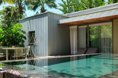 Two-Bedroom Bungalow with Private Pool