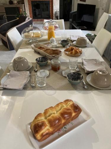Eten en drinken, LA MAISON DE TRIBOULET Chambres et table d'hôtes -Amboise- (LA MAISON DE TRIBOULET Chambres et table d'hotes -Amboise-) in Poce Sur Cisse